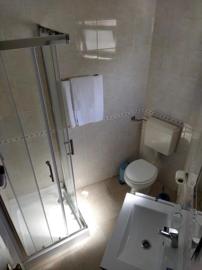 Atjuditehome Alpiarça Buitenkant foto